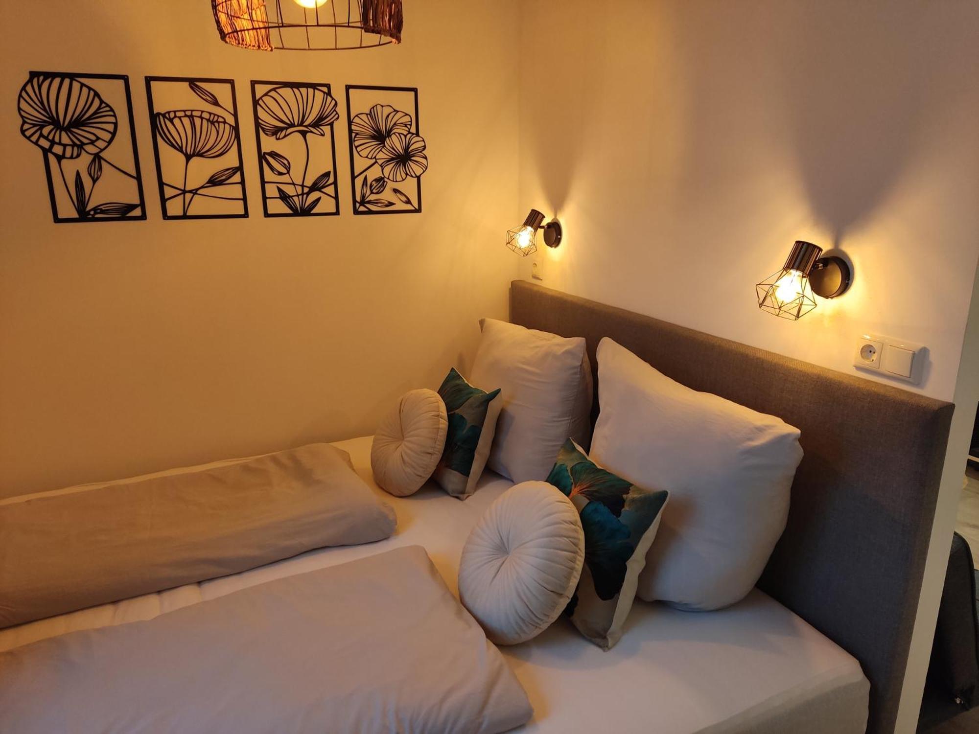 Ferienwohnung Enzian - Naehe Kapellplatz - Oeffentlicher Parkplatz - Aufzug อัลเทิตทิง ภายนอก รูปภาพ