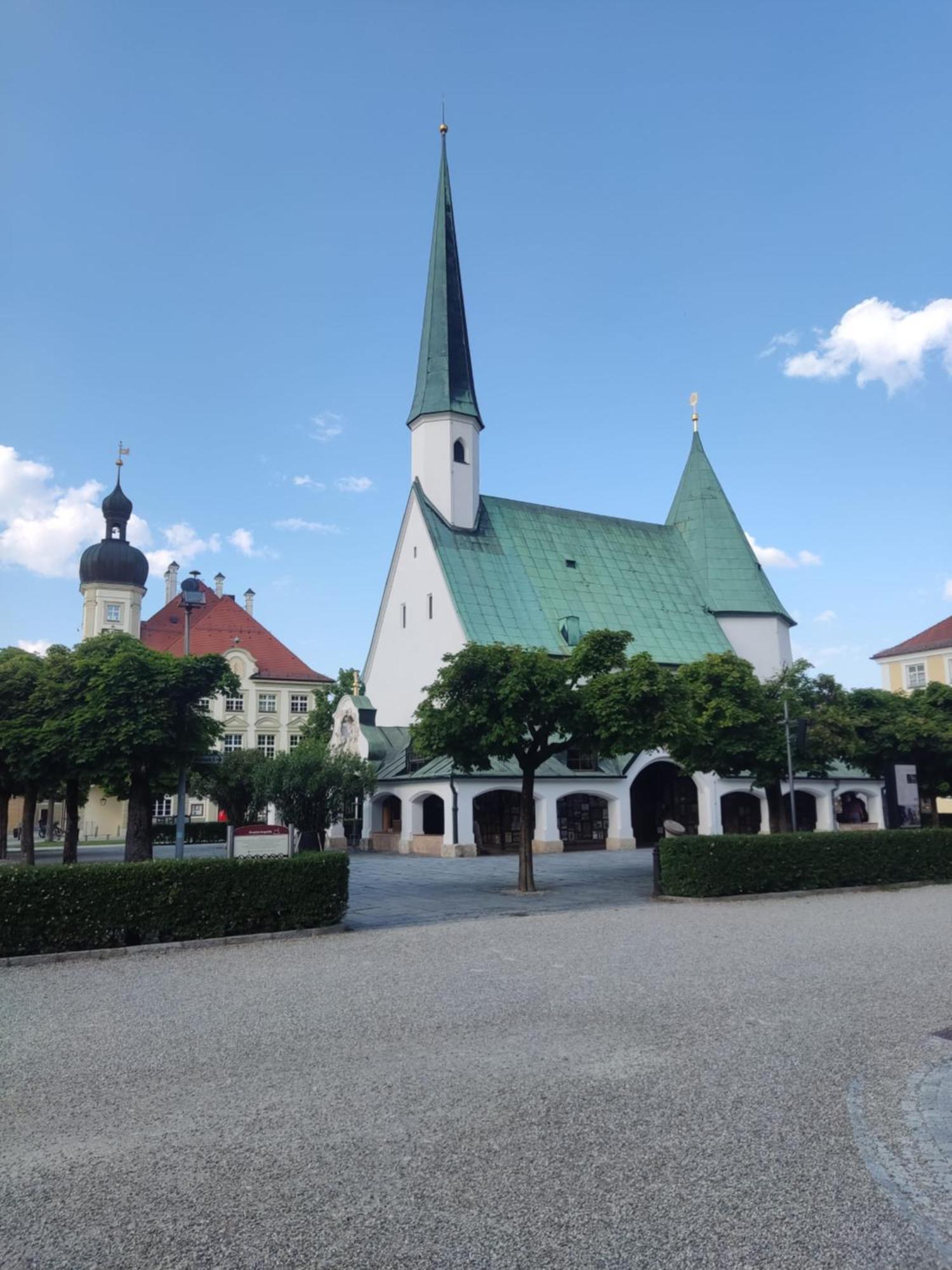 Ferienwohnung Enzian - Naehe Kapellplatz - Oeffentlicher Parkplatz - Aufzug อัลเทิตทิง ภายนอก รูปภาพ